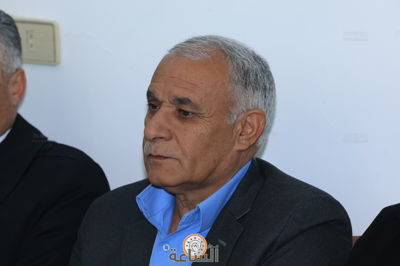 Madar Al-Saa Images 0.11167764275506797