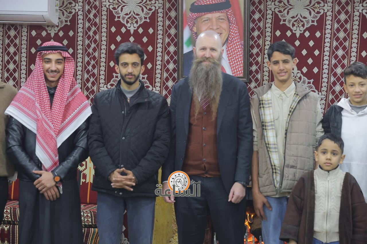 Madar Al-Saa Images 0.5583754324968733