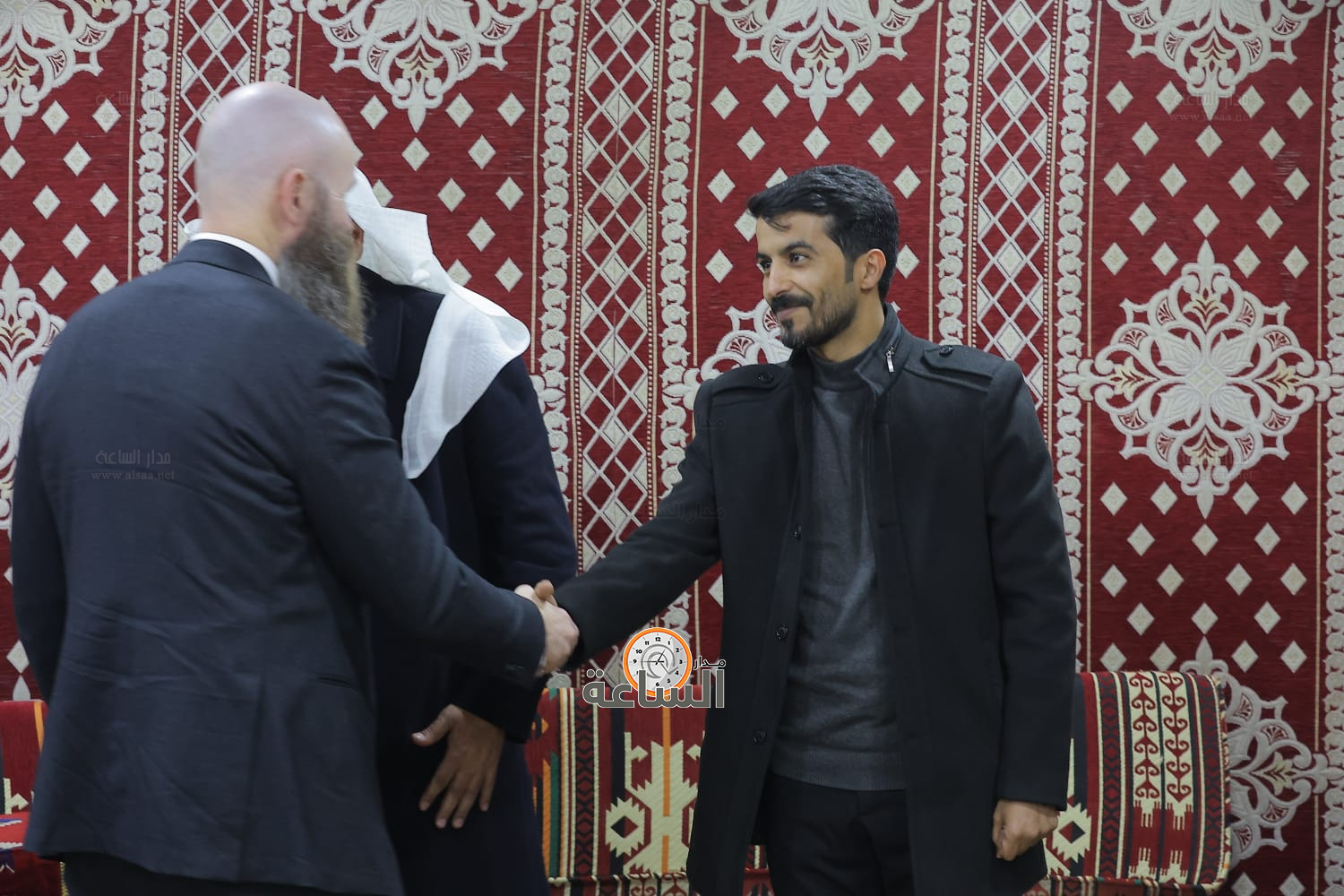 Madar Al-Saa Images 0.6283796650380343