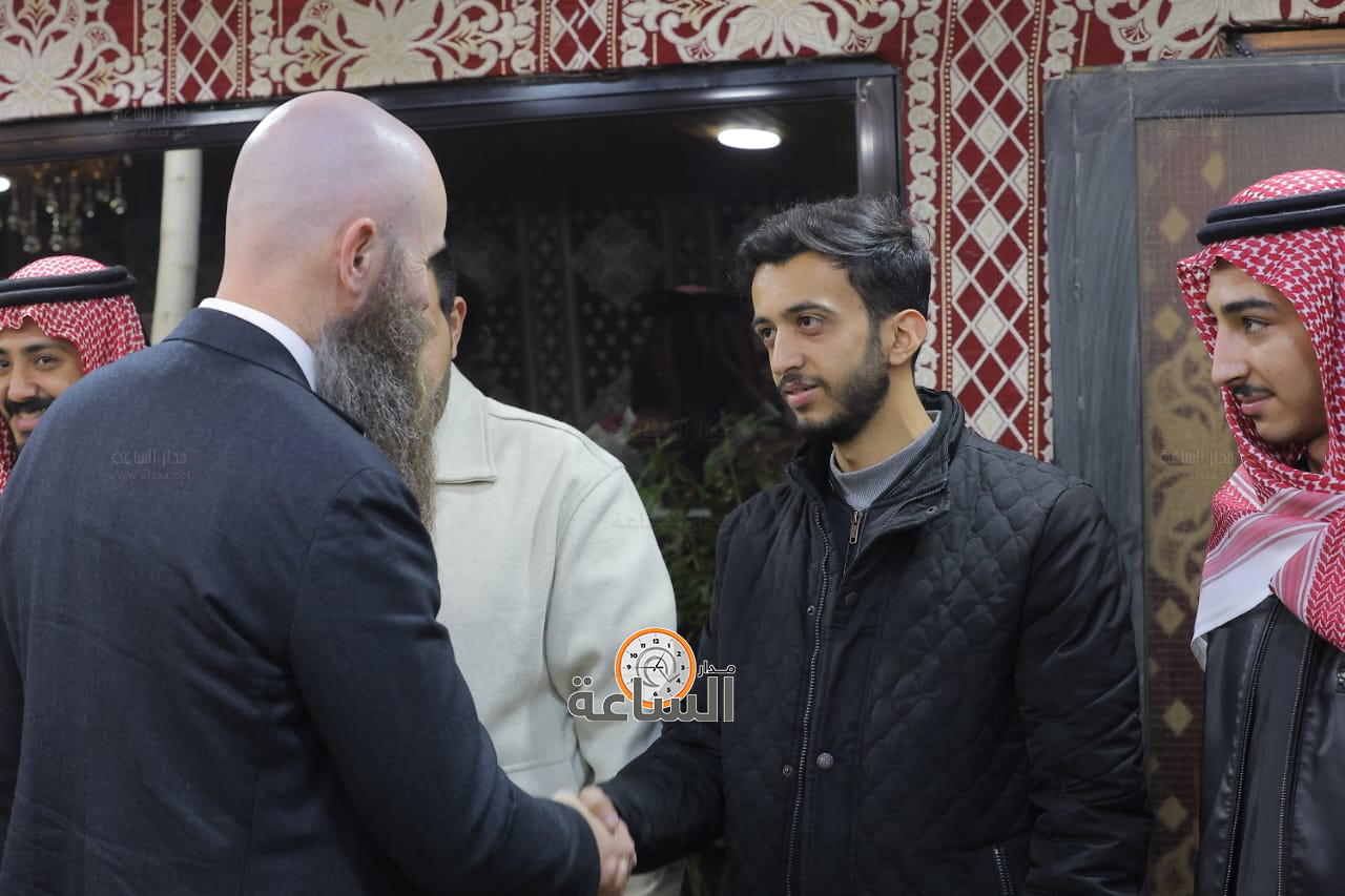 Madar Al-Saa Images 0.258838717739882