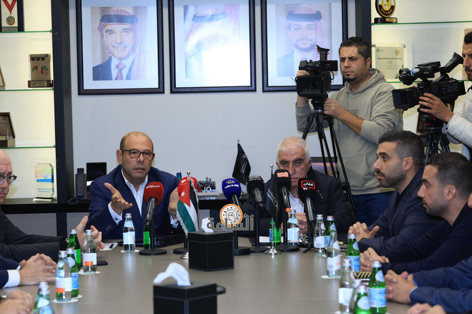 Madar Al-Saa Images 0.9196164320108612