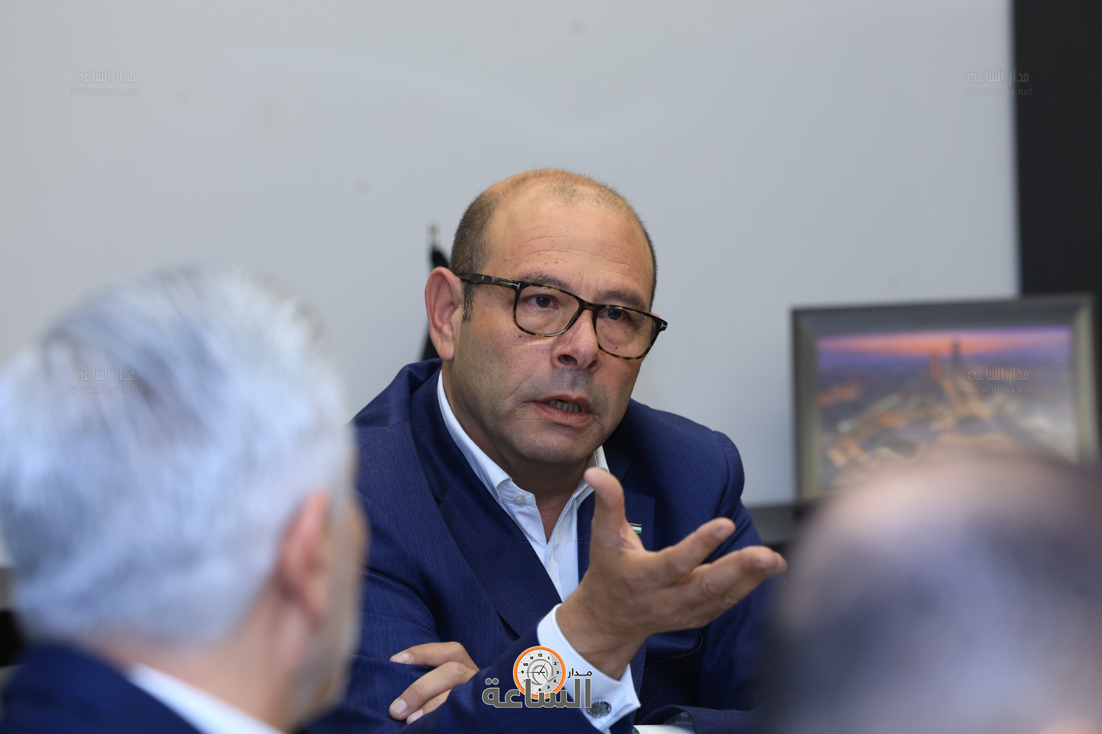 Madar Al-Saa Images 0.9624388310406617