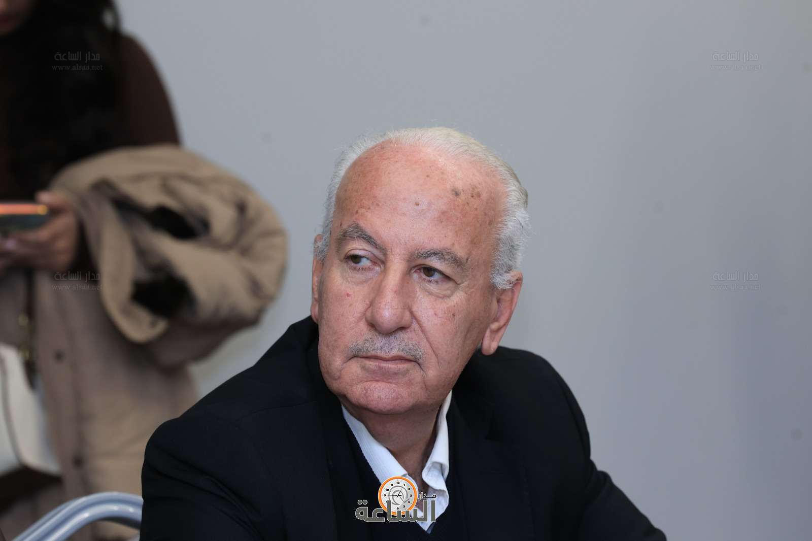 Madar Al-Saa Images 0.3243085994564151