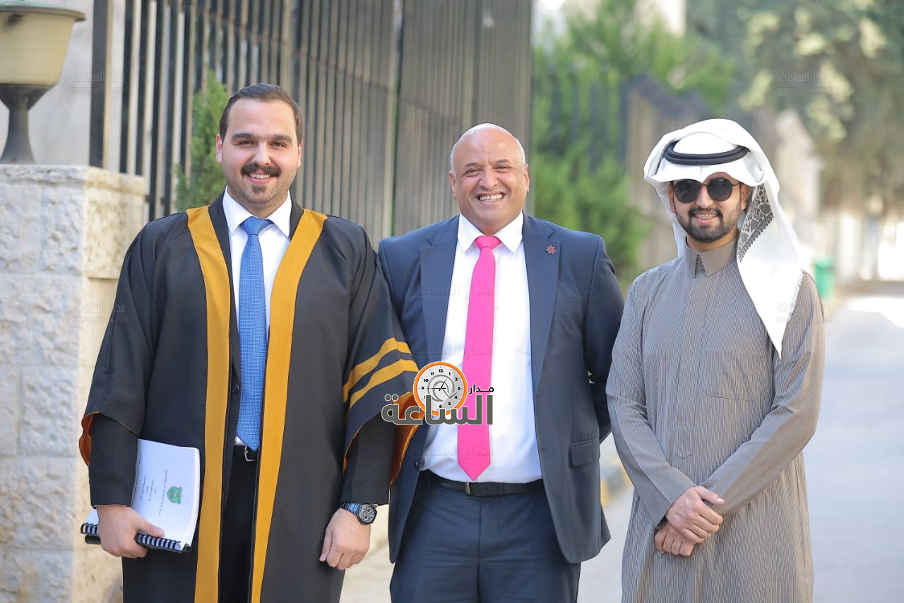 Madar Al-Saa Images 0.3426666236064442