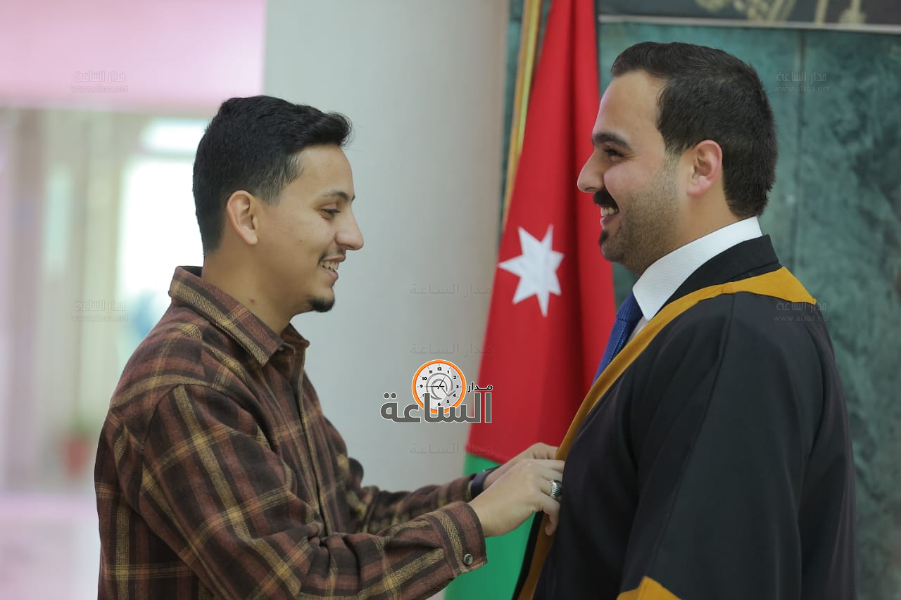 Madar Al-Saa Images 0.7717878067952592