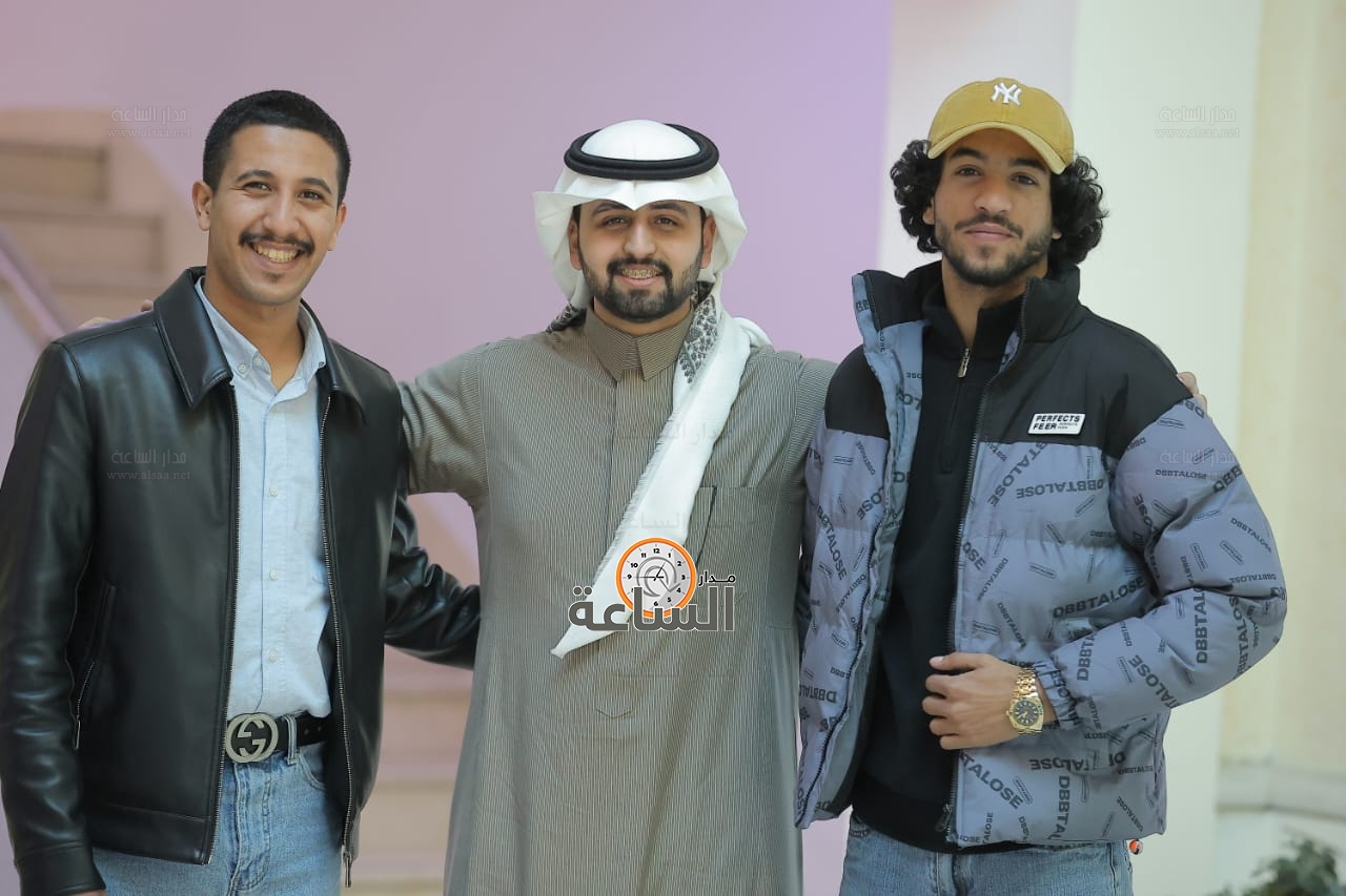 Madar Al-Saa Images 0.15165361823099321