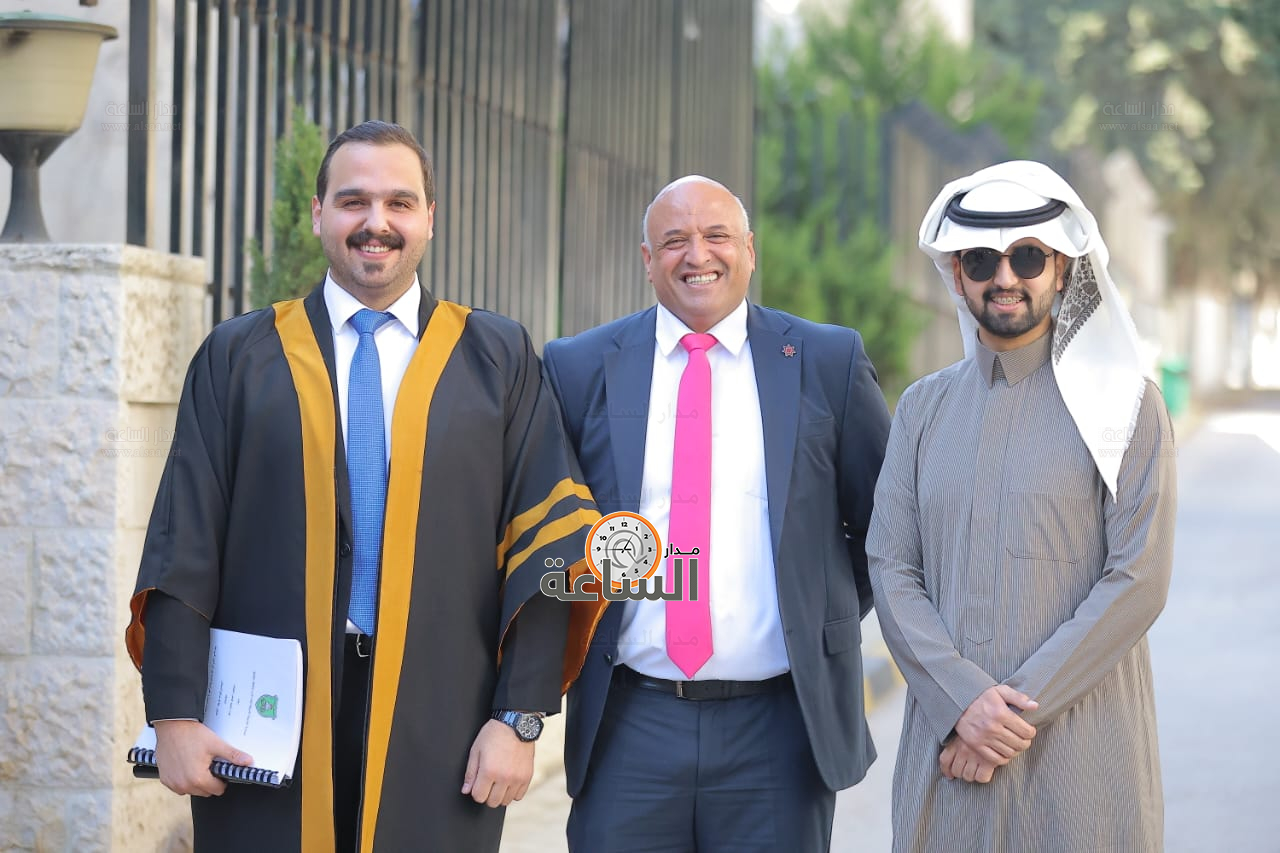 Madar Al-Saa Images 0.22319330057470566