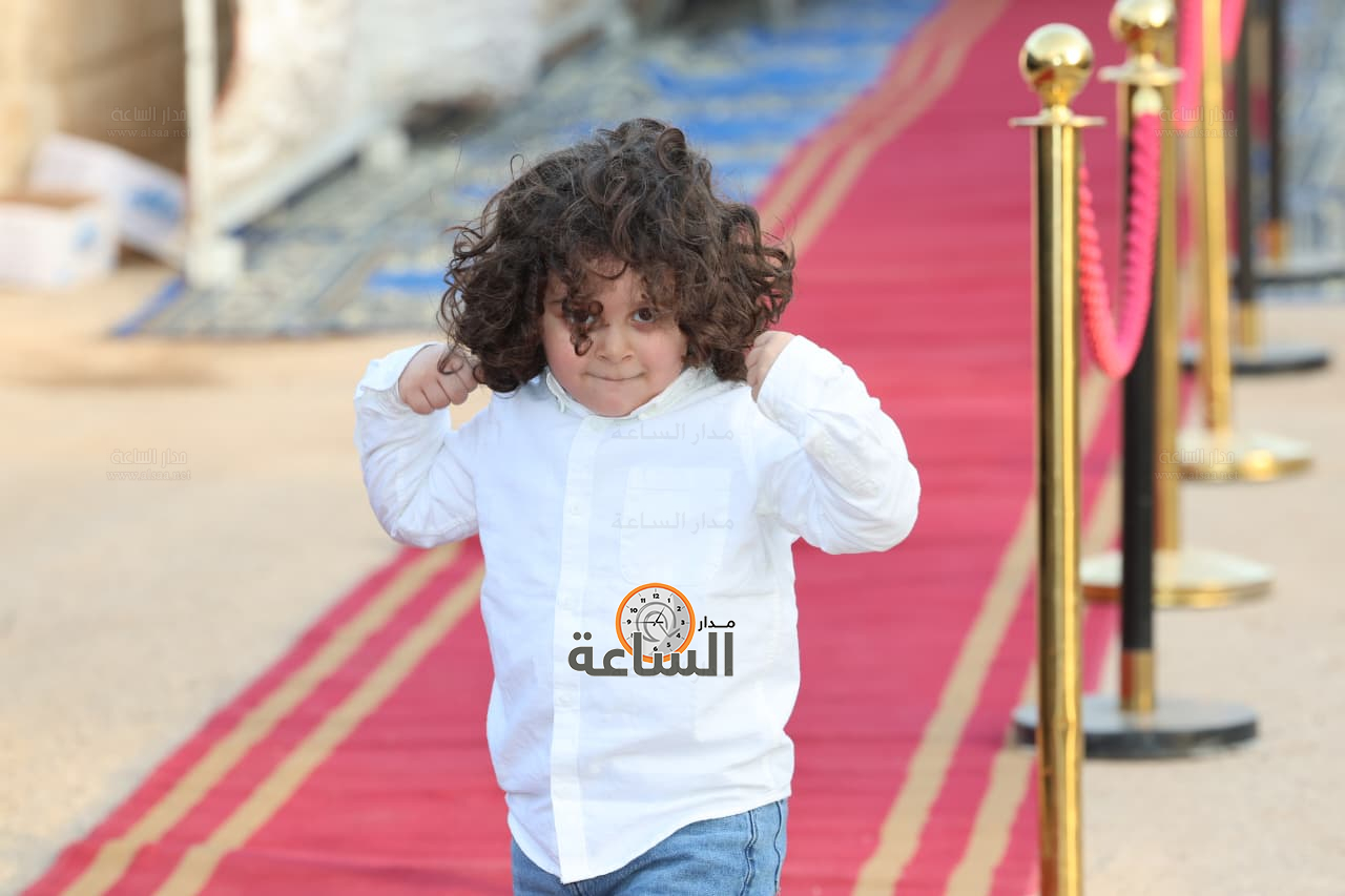 Madar Al-Saa Images 0.4668905412967832