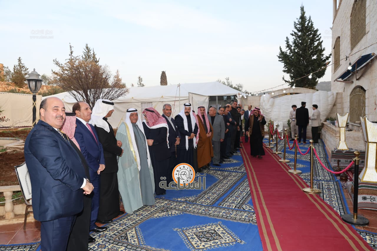 Madar Al-Saa Images 0.30387423266326474