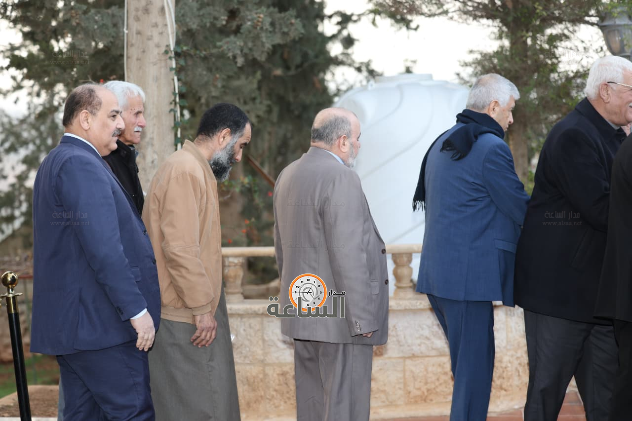 Madar Al-Saa Images 0.8050601571519835