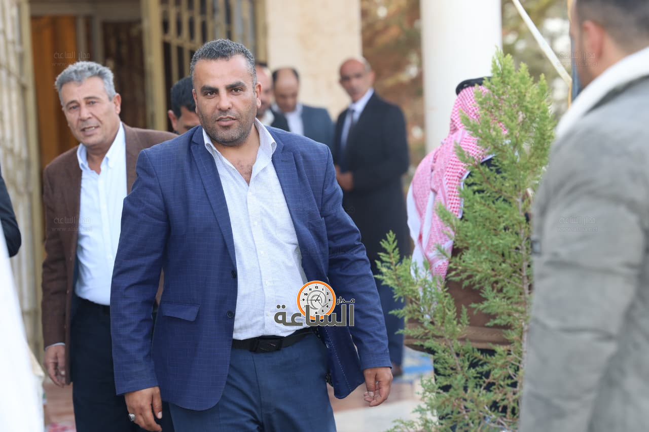 Madar Al-Saa Images 0.7002712606391854