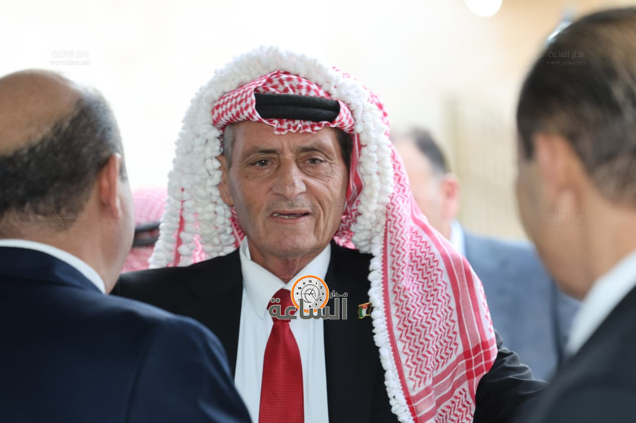 Madar Al-Saa Images 0.8161723135784175