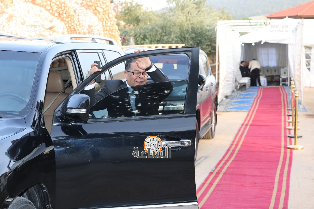 Madar Al-Saa Images 0.7350531406809859