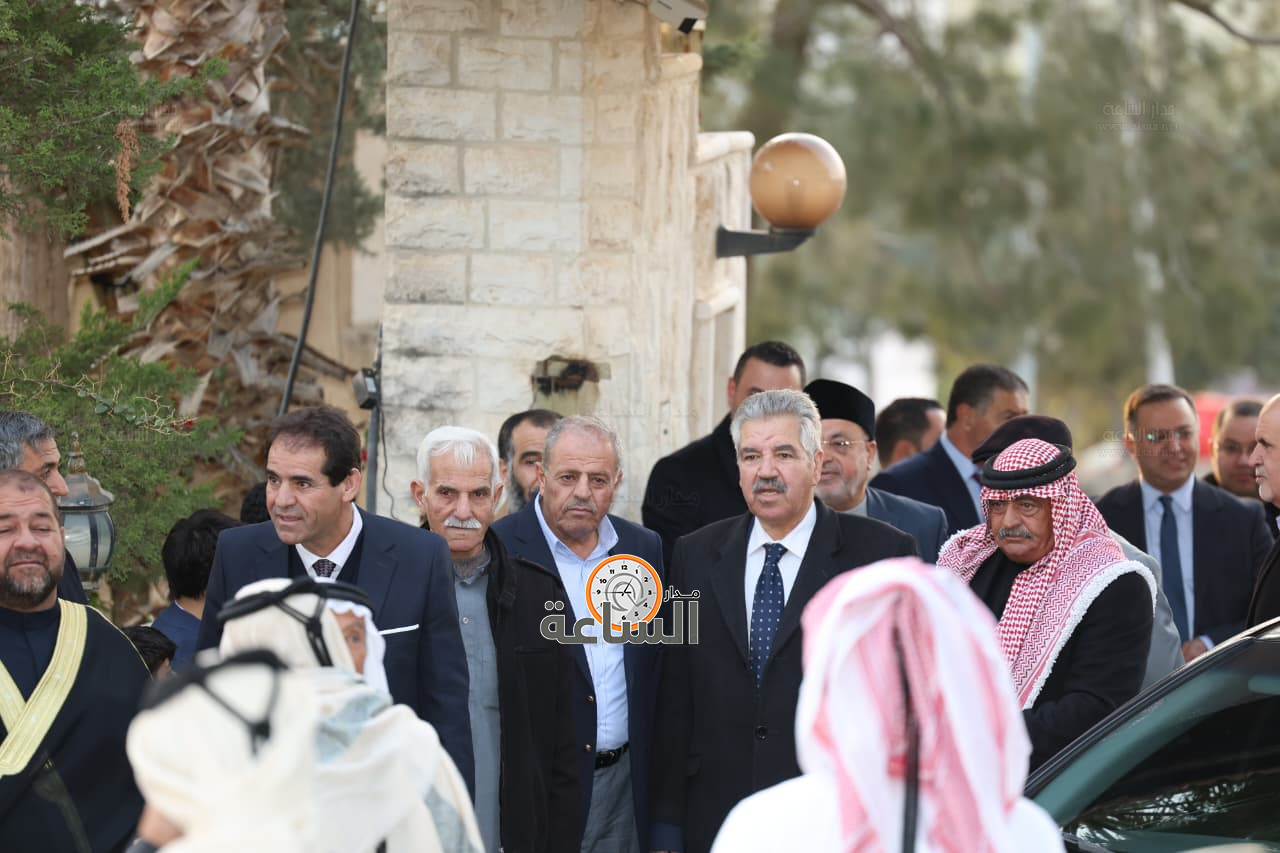 Madar Al-Saa Images 0.7822220939205019