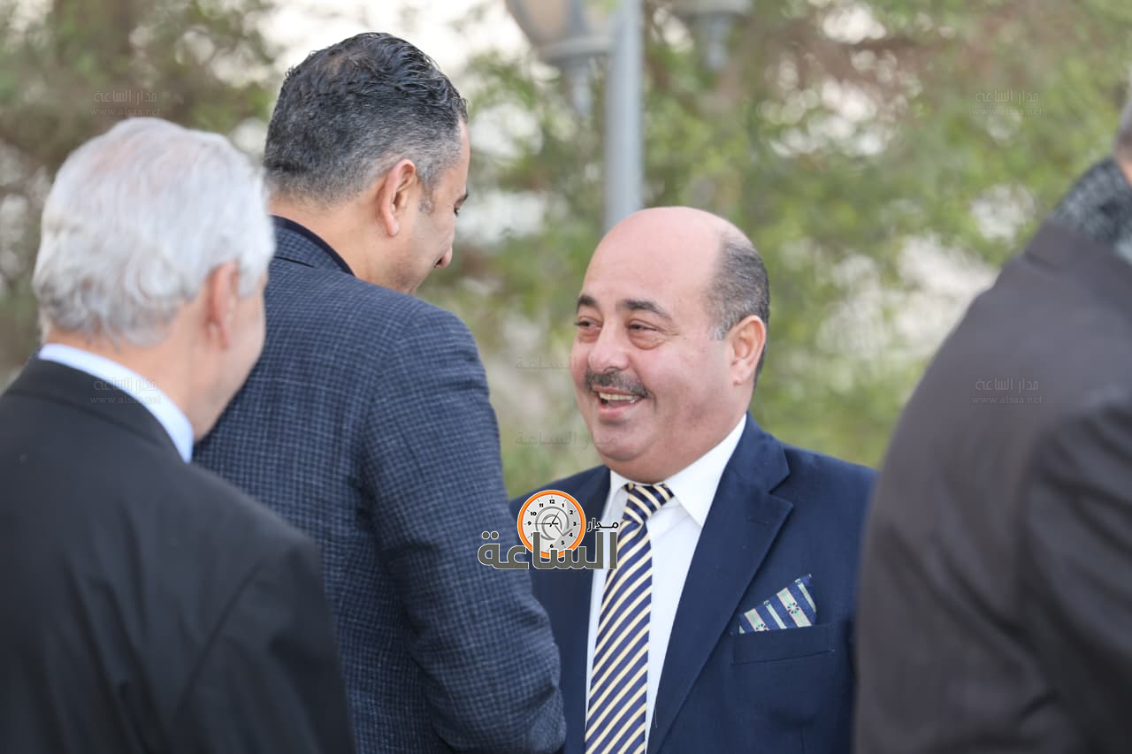 Madar Al-Saa Images 0.7801232493867329