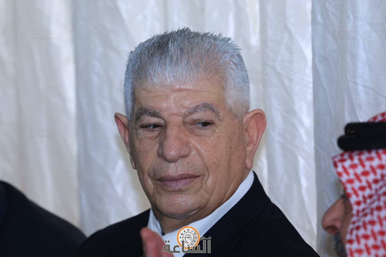 Madar Al-Saa Images 0.24034135084488917