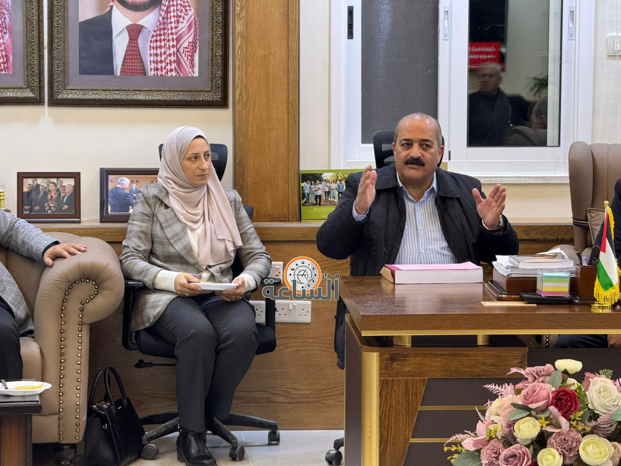 Madar Al-Saa Images 0.8739825841128334