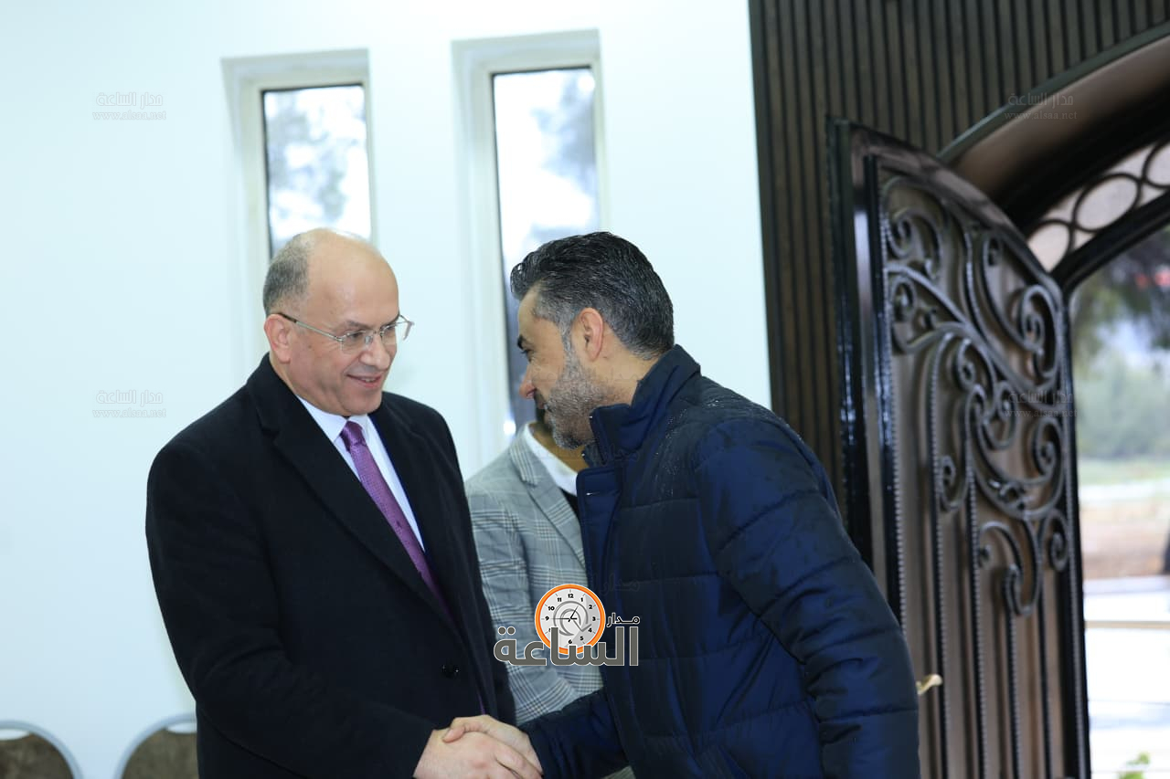 Madar Al-Saa Images 0.7407781127652534