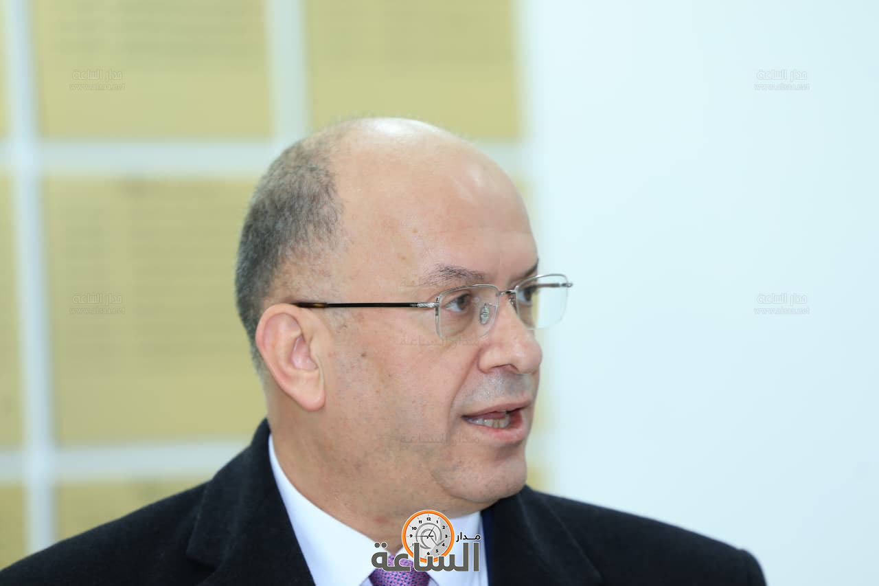 Madar Al-Saa Images 0.19173448015896943