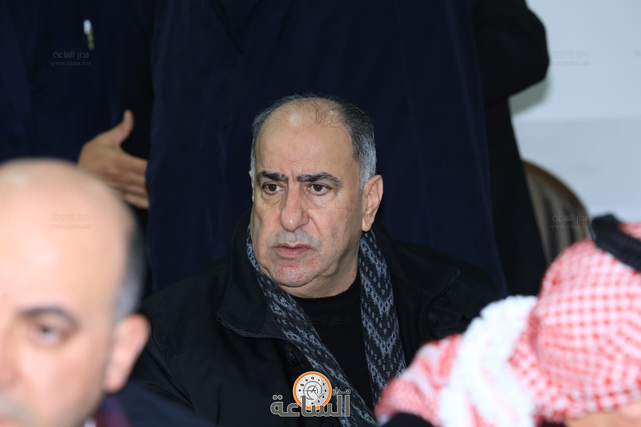 Madar Al-Saa Images 0.3826333212596984