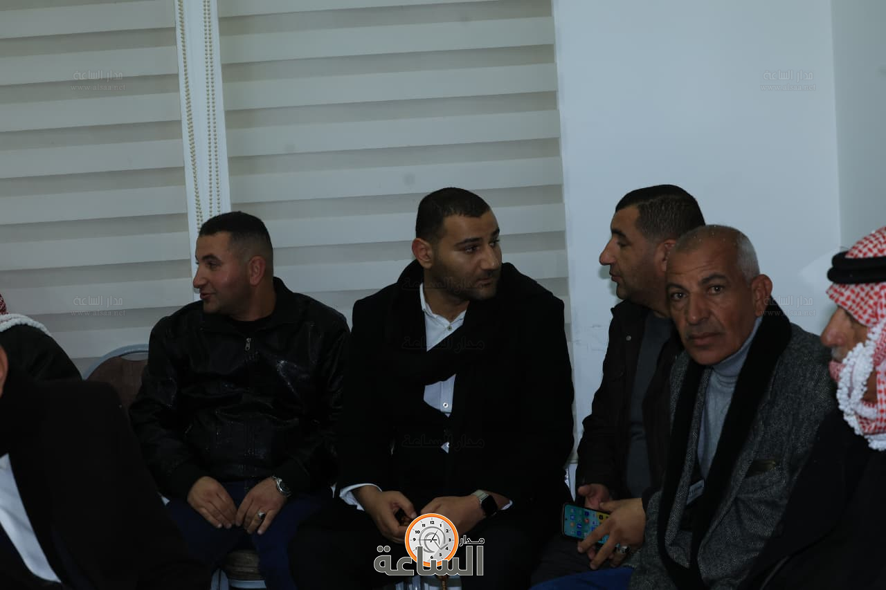 Madar Al-Saa Images 0.12523664608855334