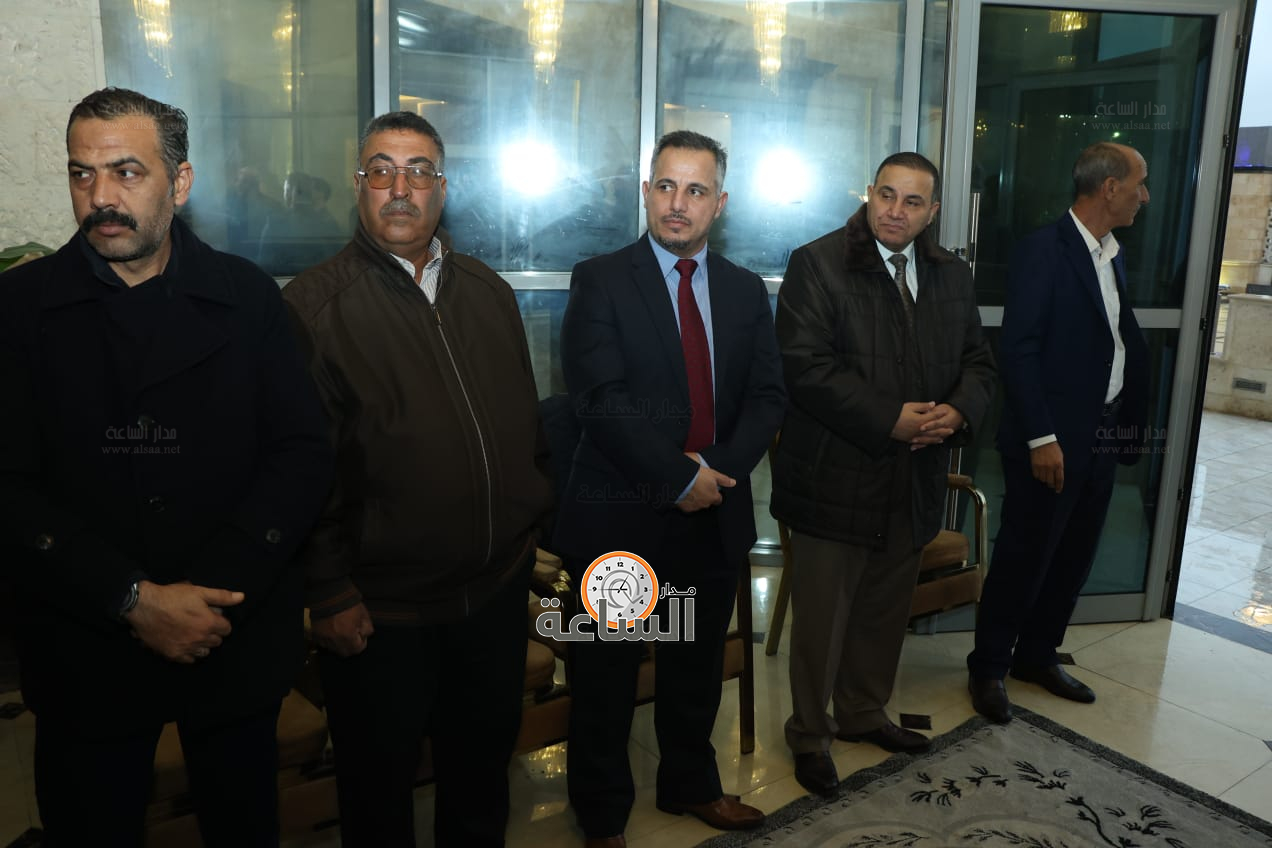 Madar Al-Saa Images 0.9497482479622497