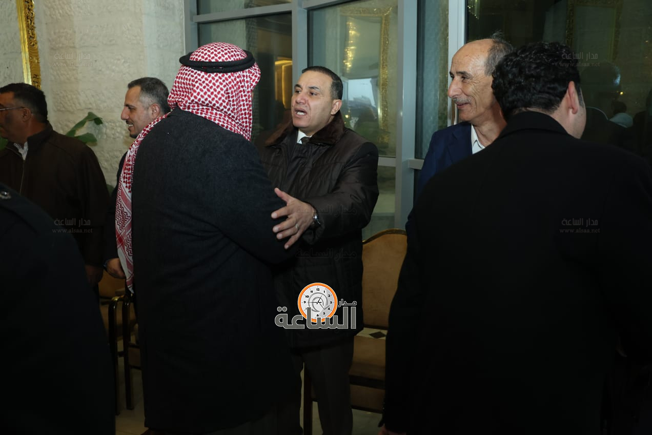 Madar Al-Saa Images 0.8497707473595603