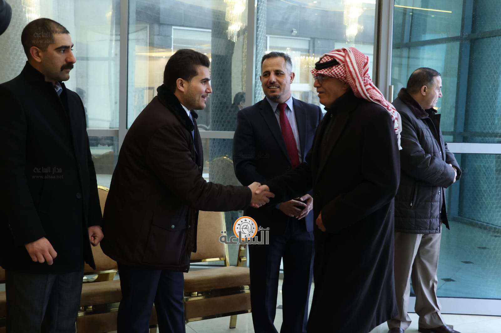 Madar Al-Saa Images 0.7227905173887873