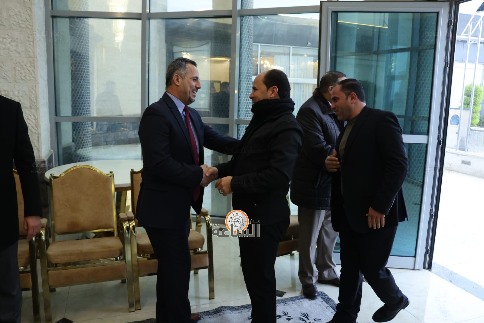 Madar Al-Saa Images 0.8655887768039648