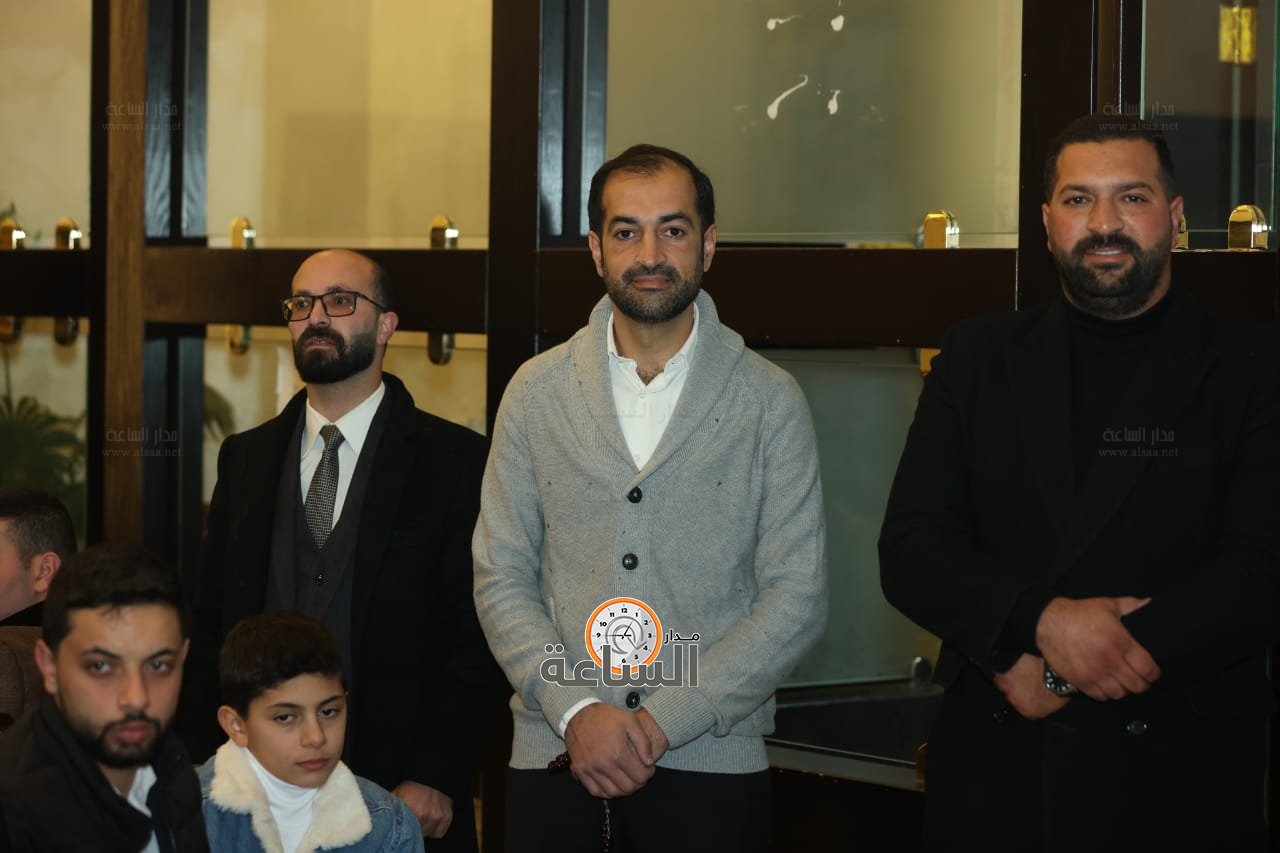 Madar Al-Saa Images 0.3756595513306402