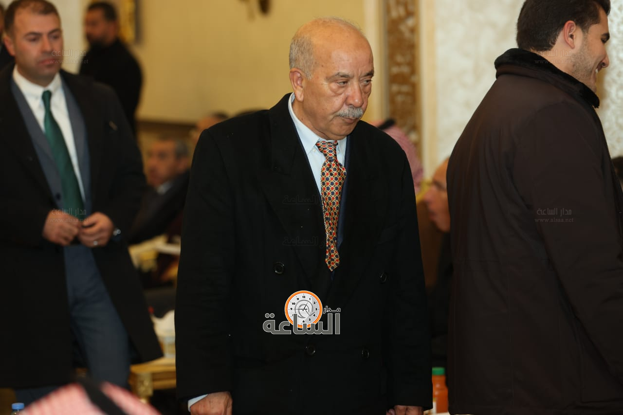 Madar Al-Saa Images 0.460280945880543