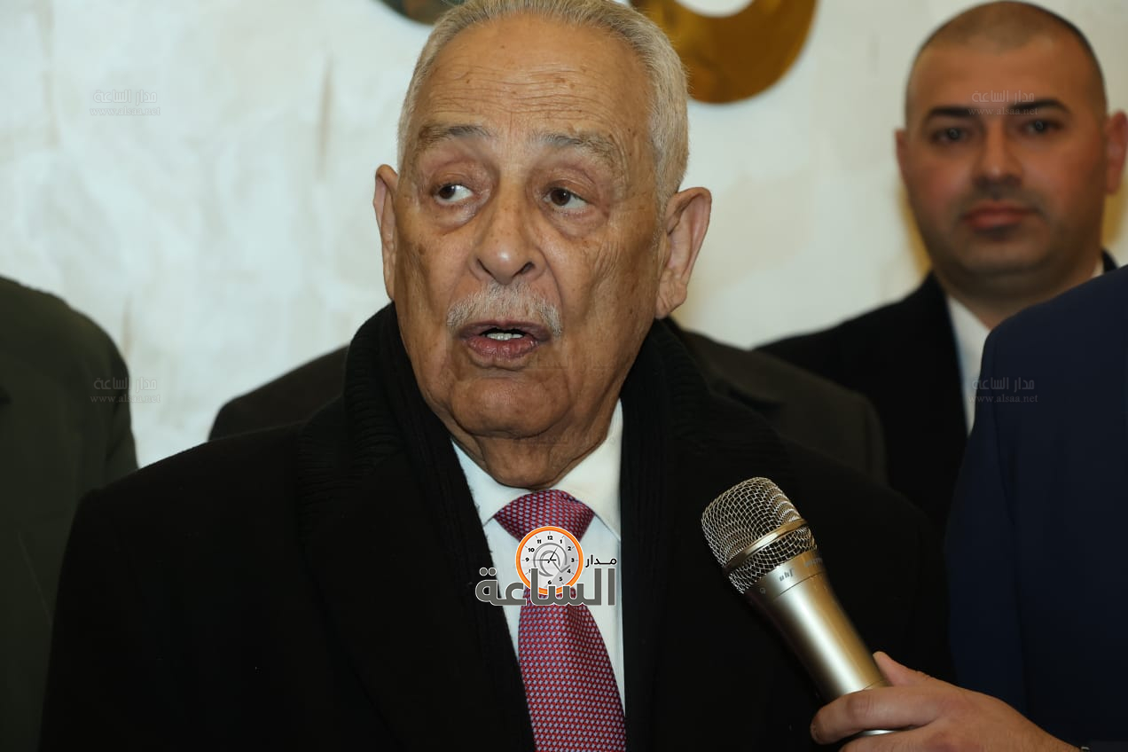 Madar Al-Saa Images 0.7335160796363835