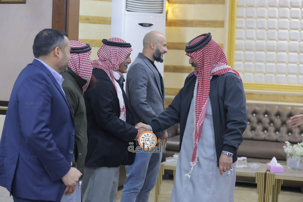 Madar Al-Saa Images 0.7324756537919871