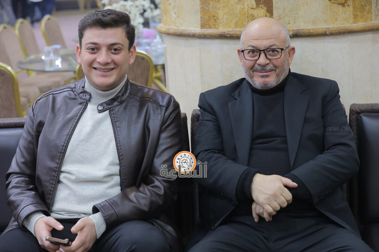 Madar Al-Saa Images 0.9792436318831532