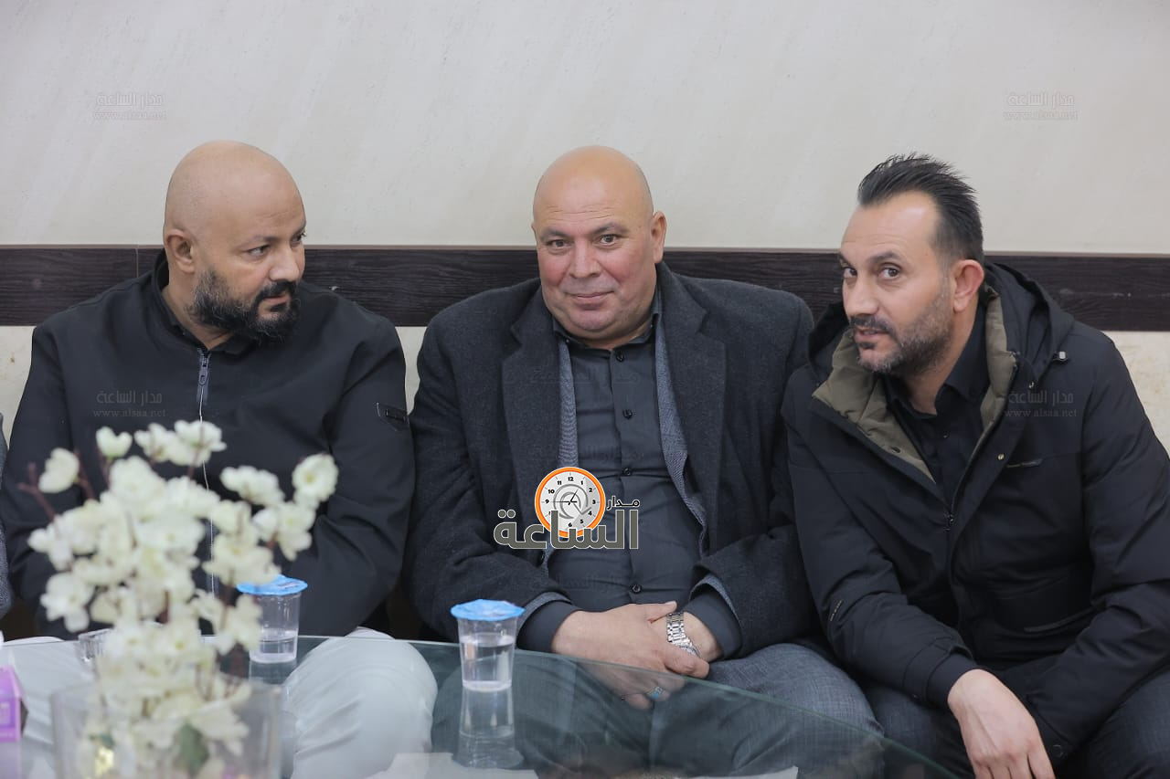 Madar Al-Saa Images 0.22828395858160422