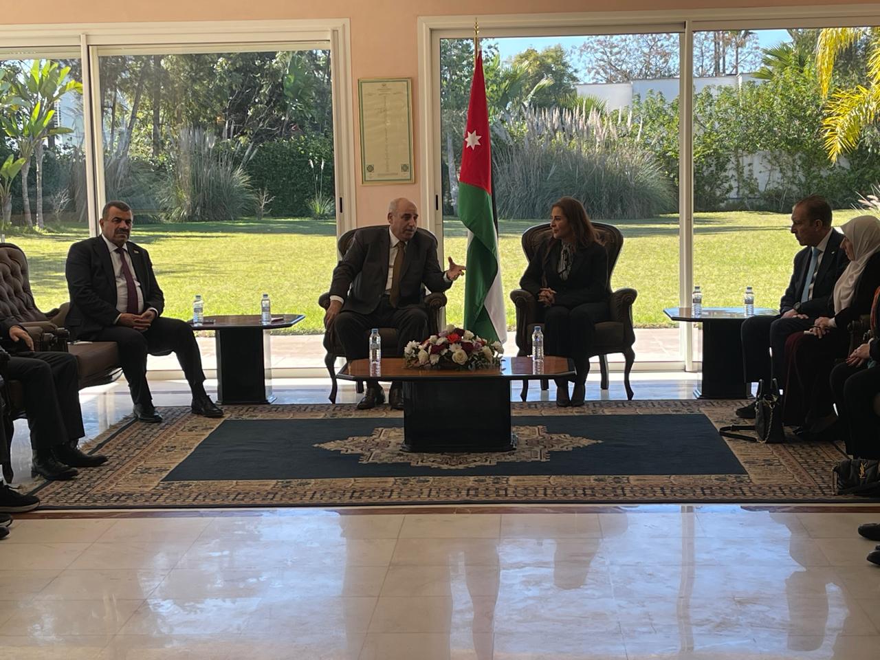 Madar Al-Saa Images 0.26723625683956853