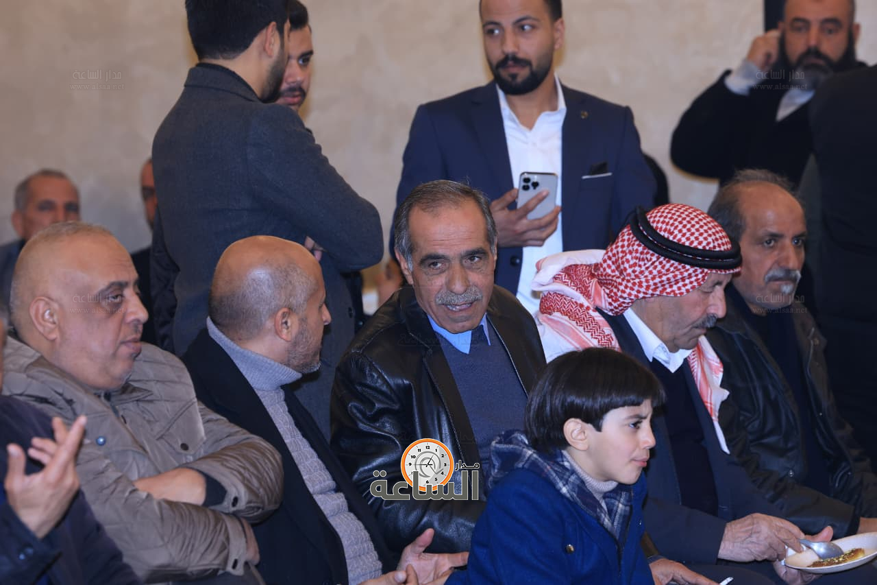 Madar Al-Saa Images 0.16189144835800617