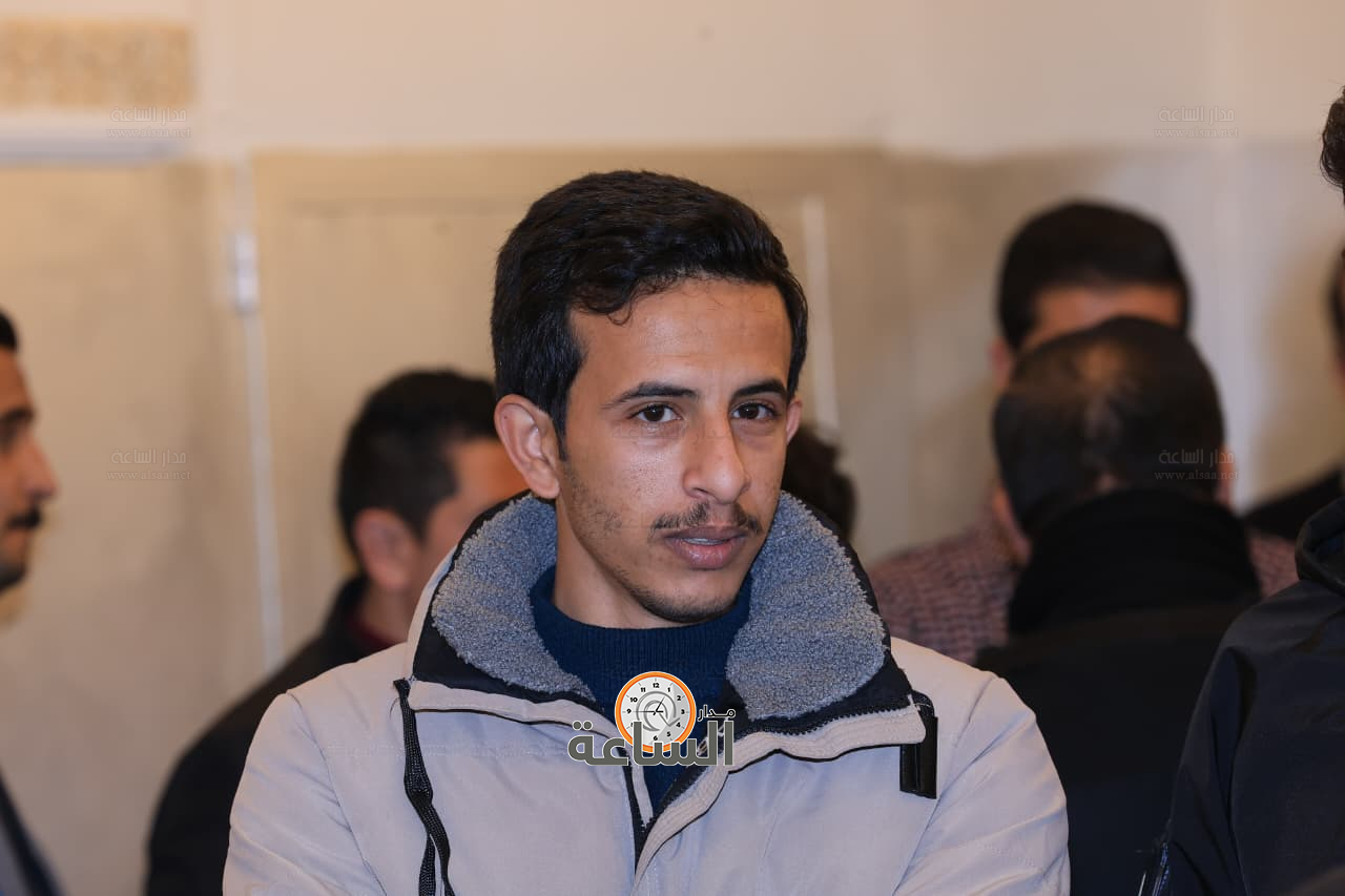 Madar Al-Saa Images 0.574516644035212