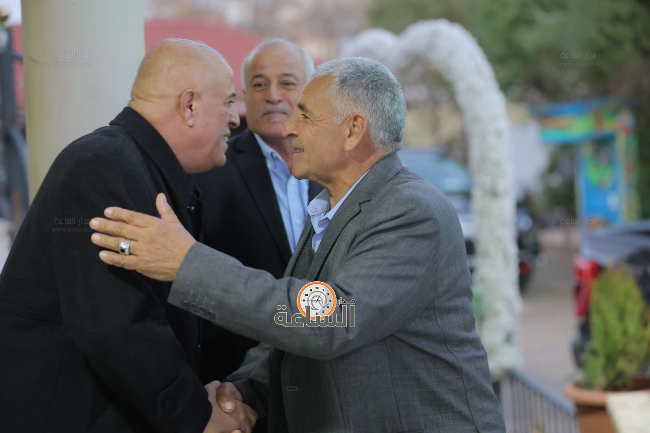 Madar Al-Saa Images 0.052212093506967205