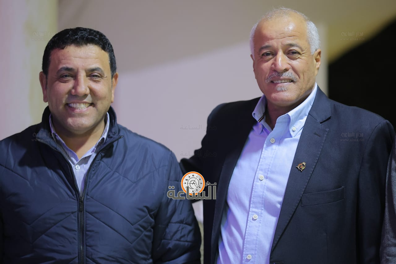 Madar Al-Saa Images 0.9990354464671214