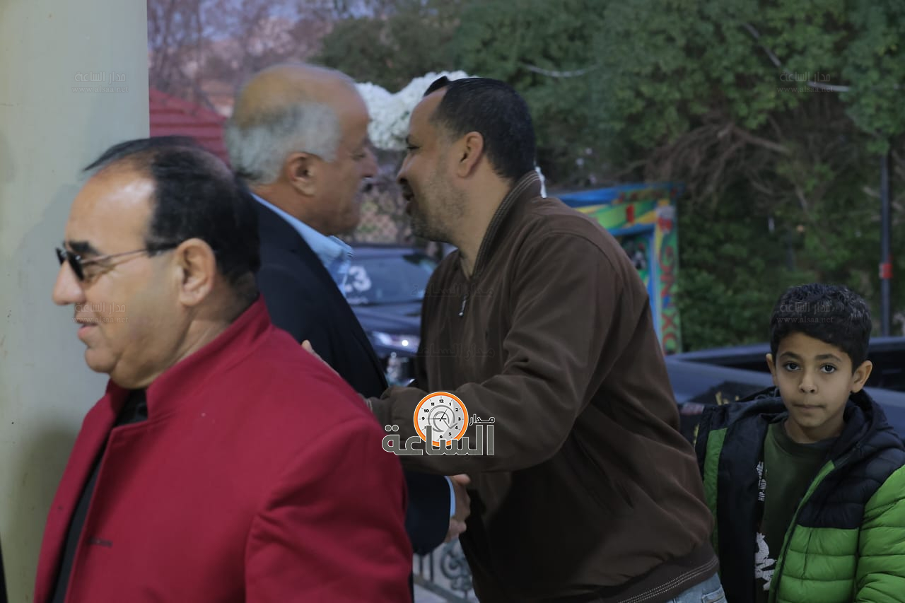 Madar Al-Saa Images 0.2541015044988748