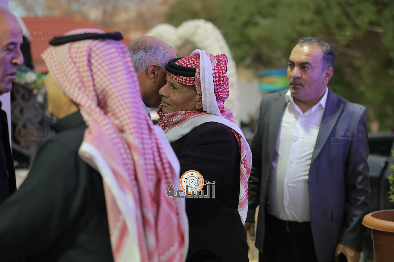 Madar Al-Saa Images 0.7736074859655139