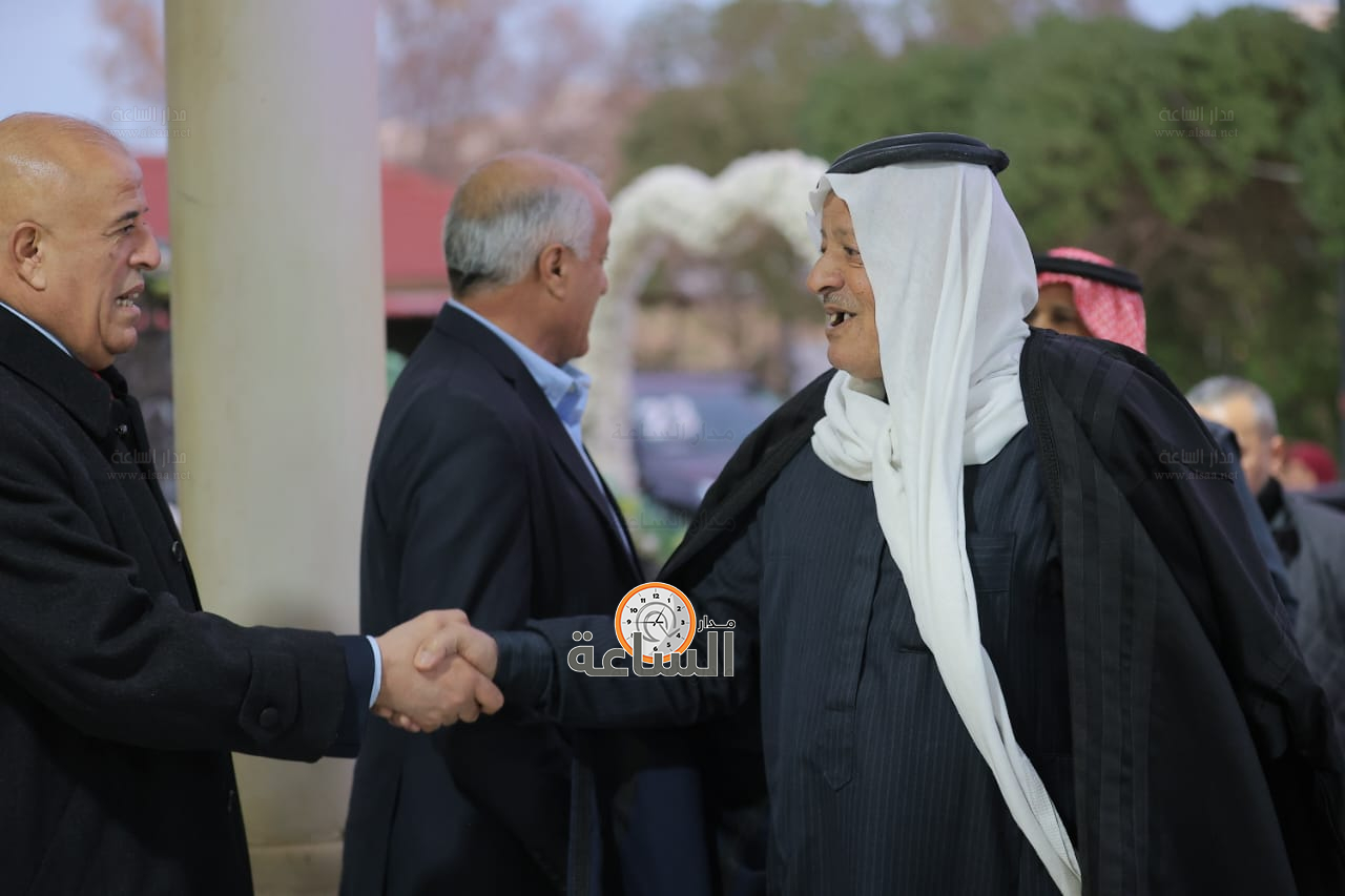 Madar Al-Saa Images 0.7352309044075883