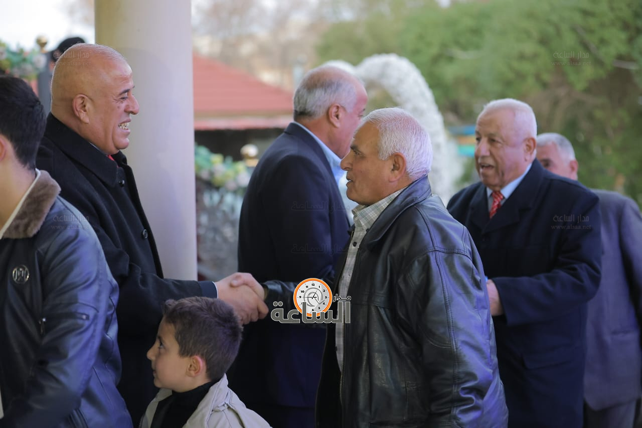 Madar Al-Saa Images 0.23678160134867843