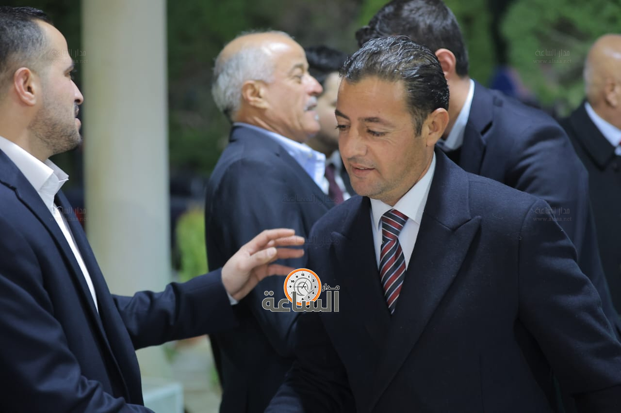 Madar Al-Saa Images 0.3876617572168297