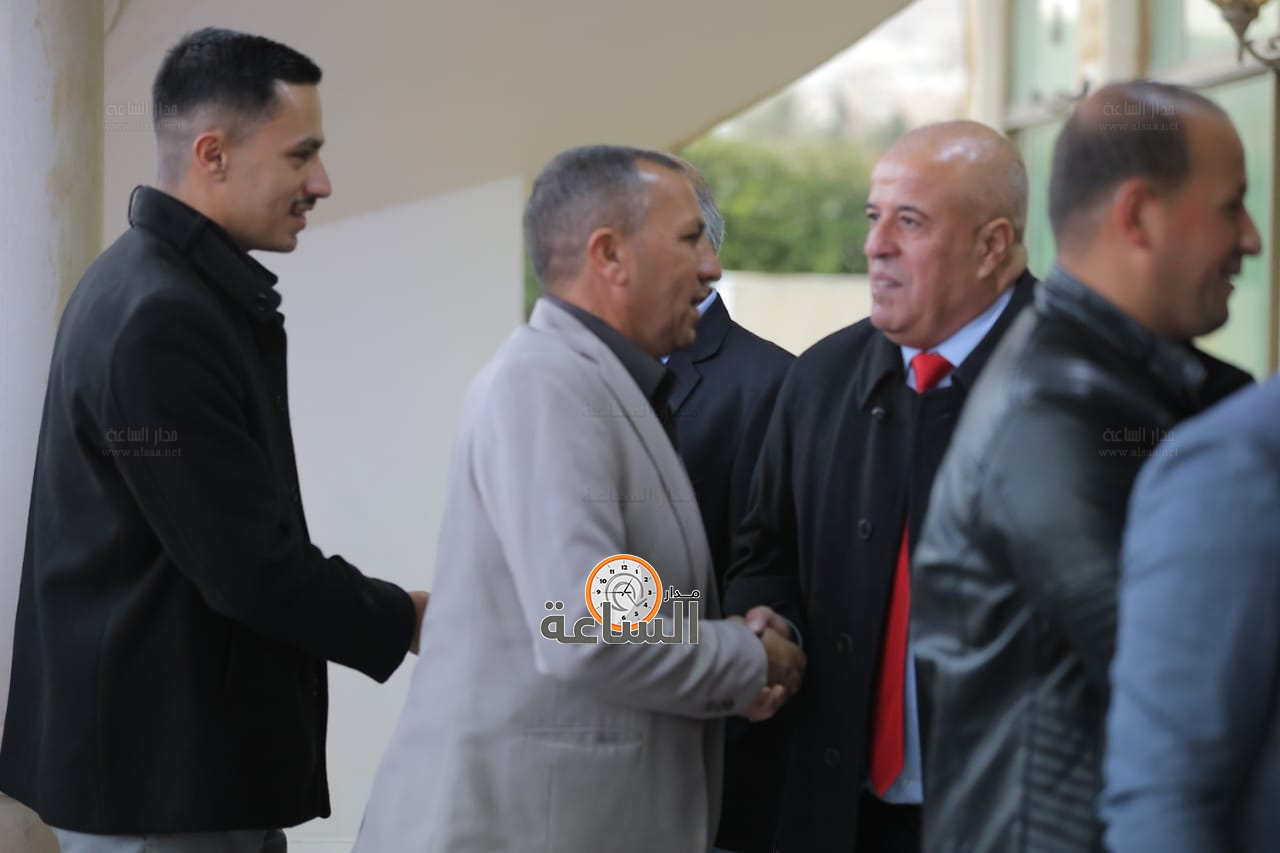 Madar Al-Saa Images 0.8981368627190317