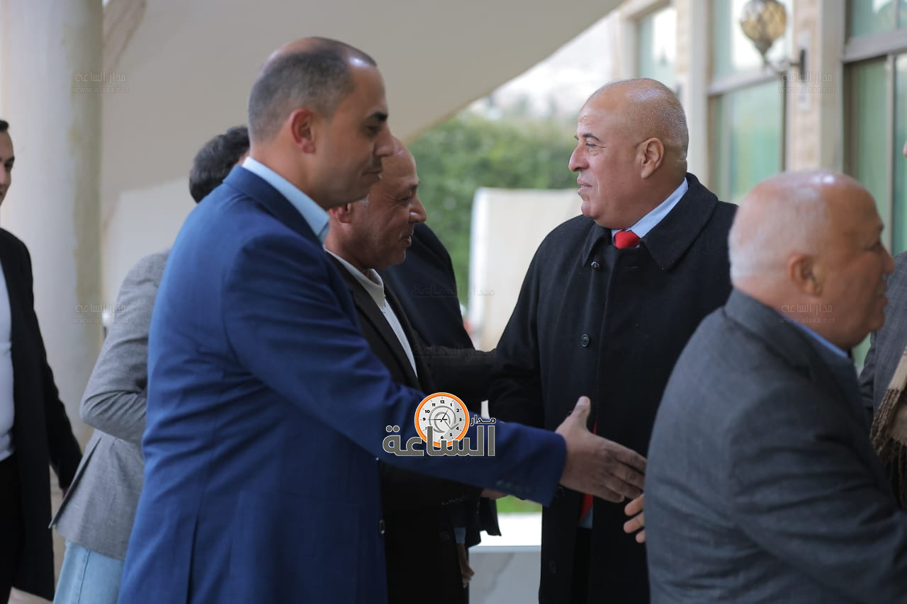 Madar Al-Saa Images 0.7617577886928337