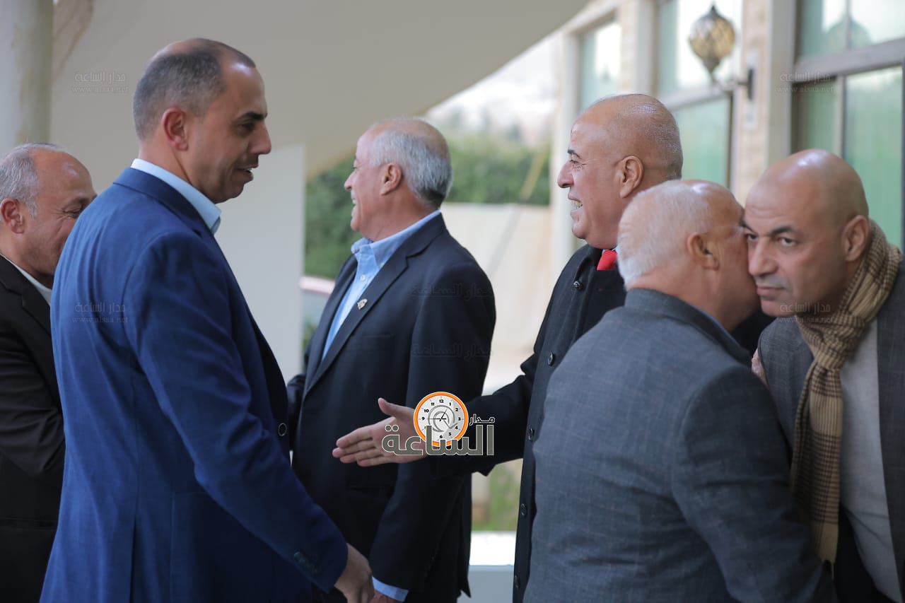 Madar Al-Saa Images 0.6024988517388575