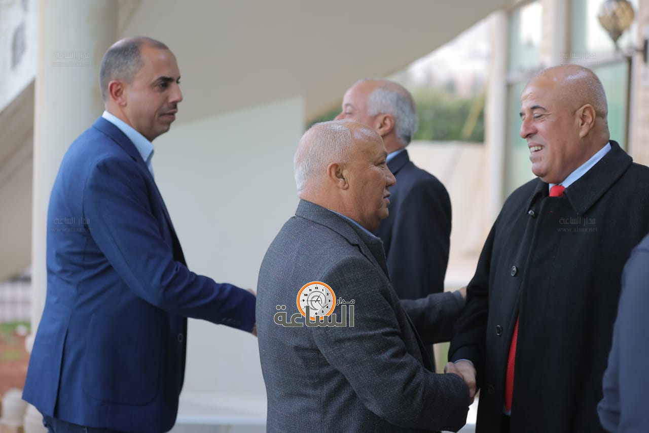 Madar Al-Saa Images 0.23630736477126657