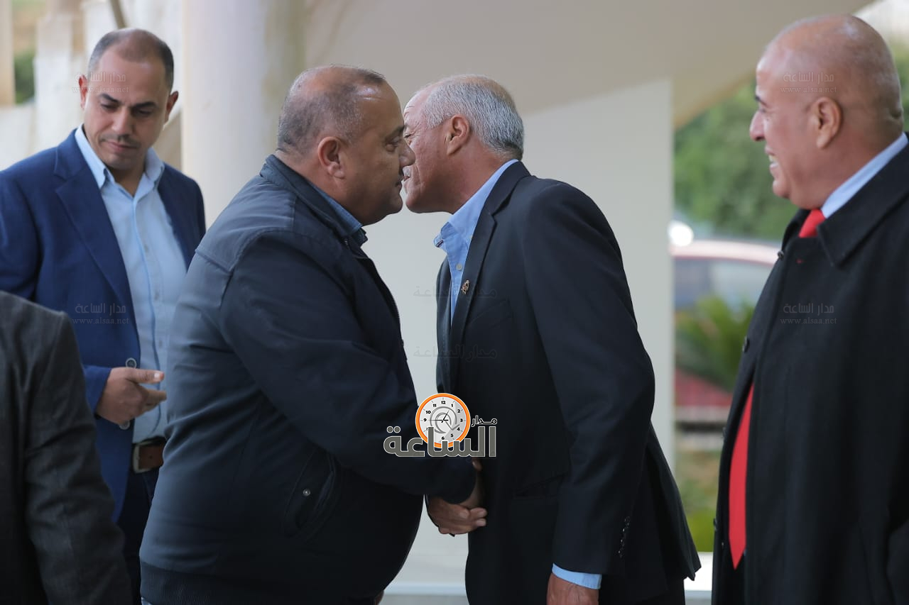 Madar Al-Saa Images 0.6405208863362457